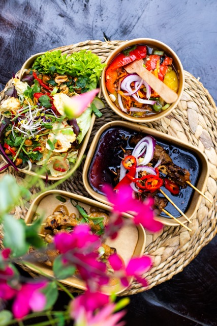 SPECIALITEITEN (Specialties)